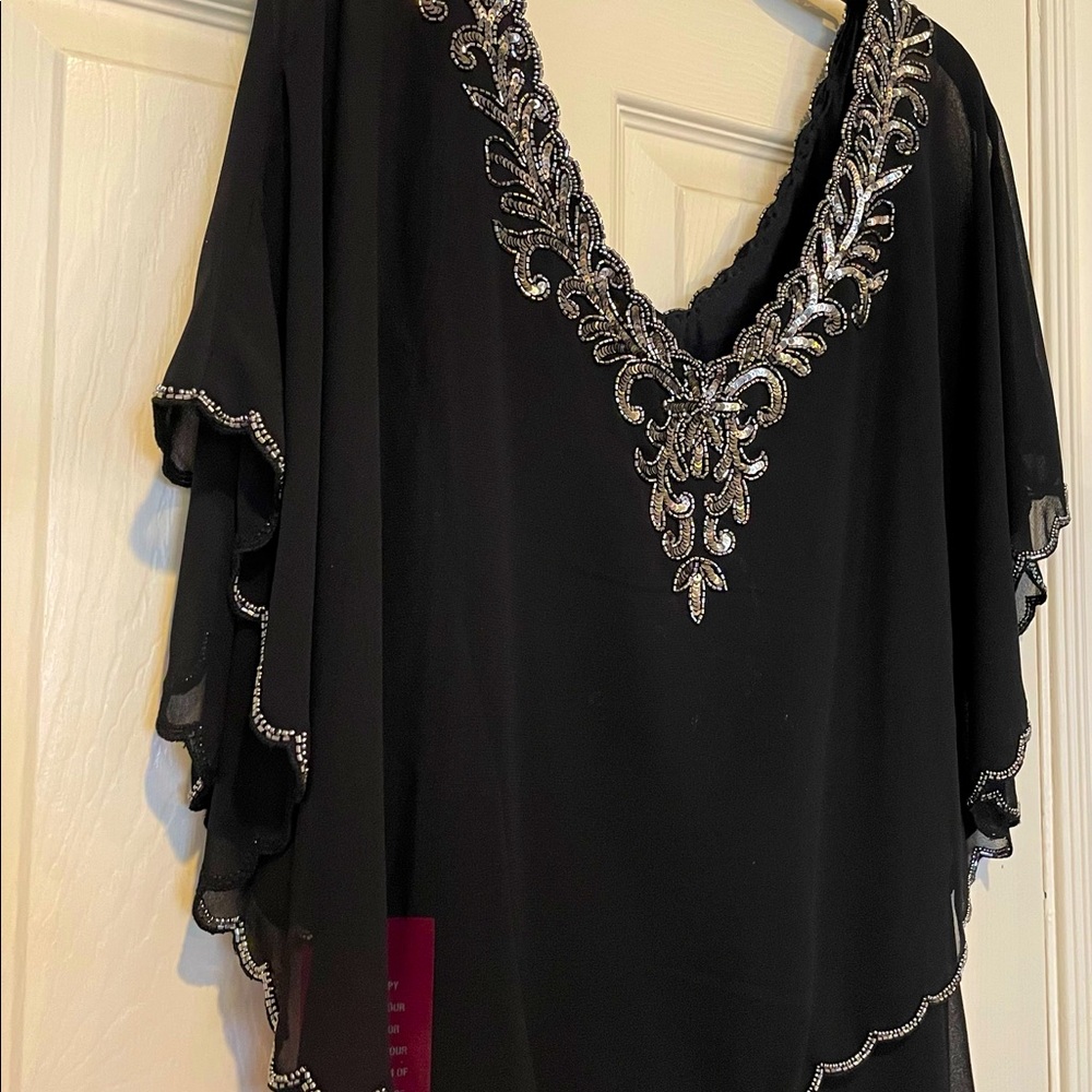 J Kara V Neck Beaded Popover Evening Gown. Black. Sz 8. NWT.